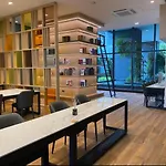 Star Residance At Klcc - Two Bedrooms With Twin Towers View