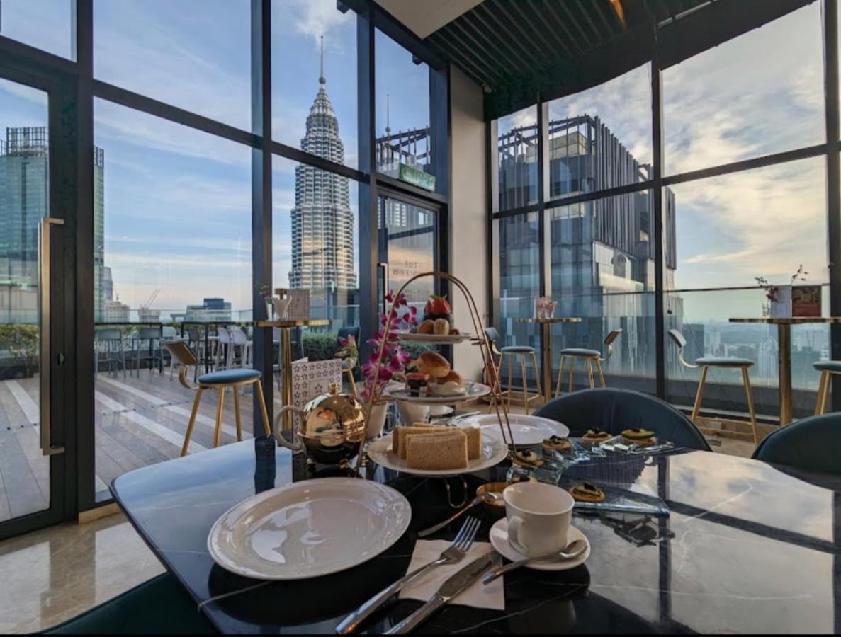 Pangsapuri Star Residance At Klcc - Two Bedrooms With Twin Towers View